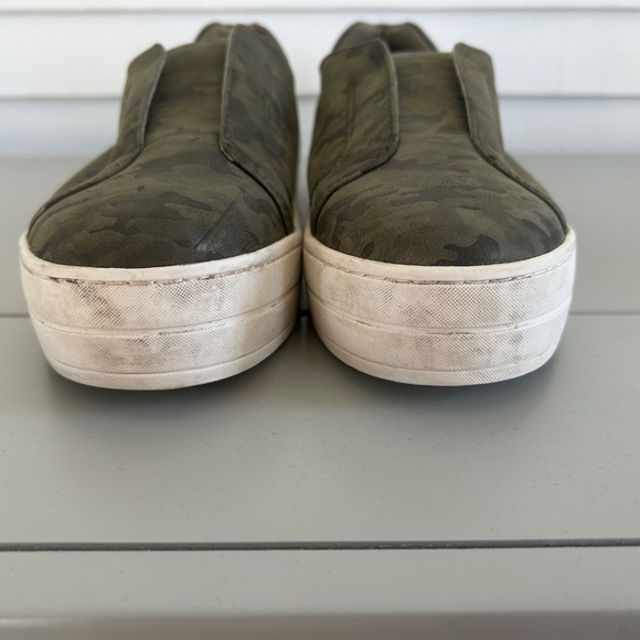 J/Slides Women's Green Camo Leather  Heidi Slip on Sz 9 - Picture 7 of 12